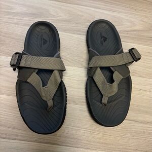 Ozark Trail Men's Sandals